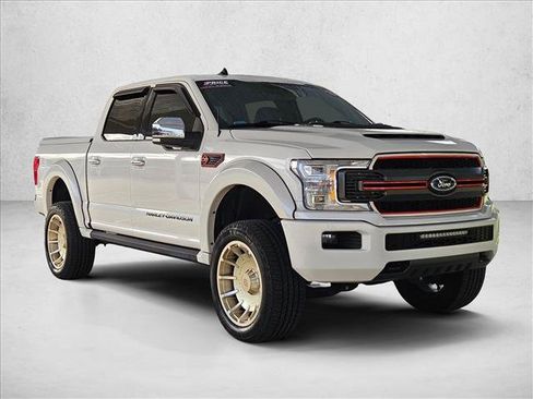 Used 2019 Ford F150 Lariat w/ Equipment Group 502A Luxury AWD/4WD image 3