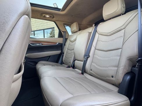 Used 2018 Cadillac XT5 Platinum w/ Driver Assist Package image 38