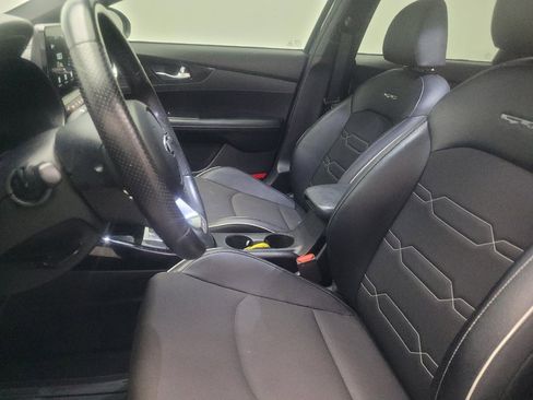 Used 2021 Kia Forte GT-Line w/ GT-Line Premium Package FWD image 17