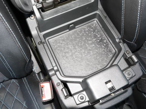 Used 2019 Jeep Wrangler Unlimited Sport S AWD/4WD image 27