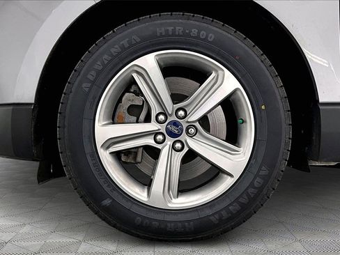 Used 2022 Ford Edge SEL w/ Convenience Package image 9