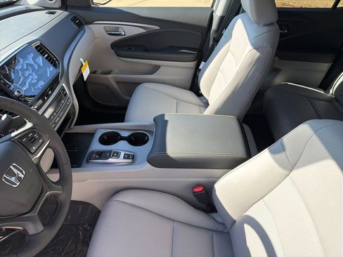 New 2026 Honda Ridgeline RTL image 8