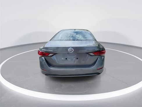 Used 2022 Nissan Sentra SV FWD image 7