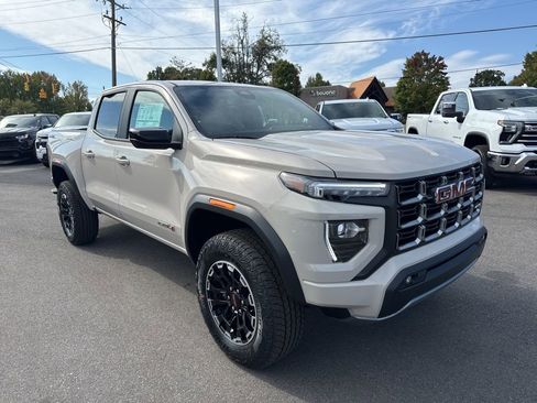 New 2026 GMC Canyon AT4 image 7