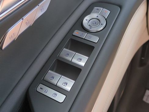 New 2026 Genesis GV80 2.5T Select image 23