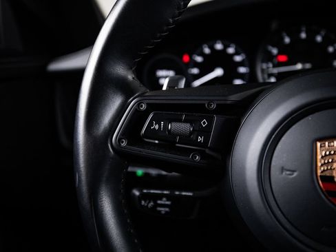 Certified 2023 Porsche 911 Carrera RWD image 17