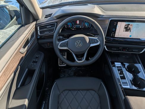 New 2026 Volkswagen Atlas SEL Premium R-Line image 8