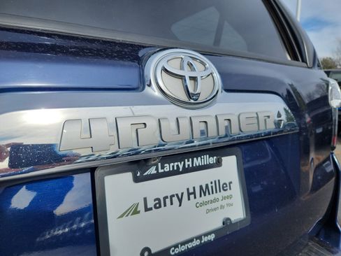 Used 2016 Toyota 4Runner Limited image 24