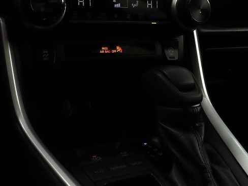 Used 2023 Toyota RAV4 XLE image 31