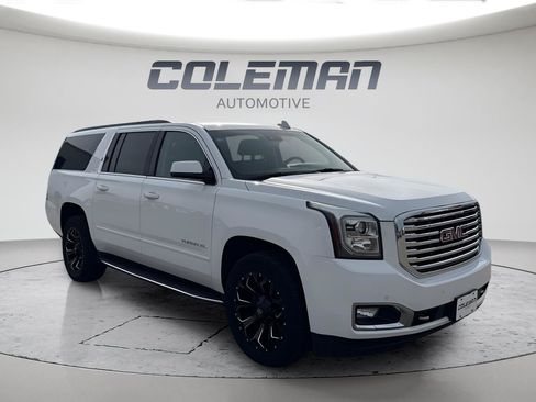 Used 2018 GMC Yukon XL SLT w/ Open Road Package AWD/4WD image 8