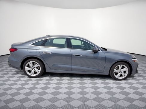 Used 2025 Audi A5 2.0T Premium w/ Convenience Package AWD/4WD image 8