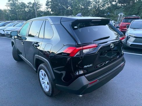 Certified 2025 Toyota RAV4 LE AWD/4WD image 7