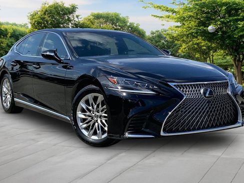 Used 2018 Lexus LS 500 AWD w/ Interior Upgrade Package image 3