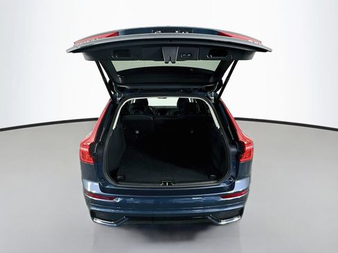 Used 2024 Volvo XC60 B5 Core w/ Climate Package AWD/4WD image 30