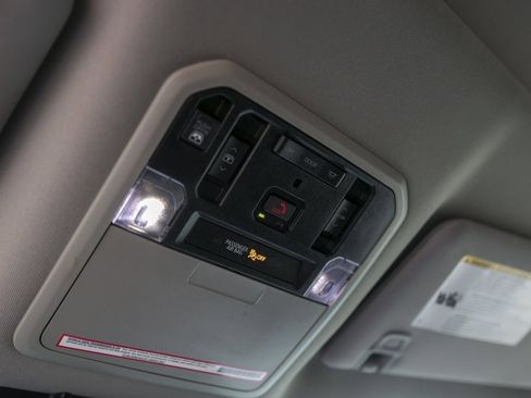 Used 2024 Toyota Tundra Limited image 26