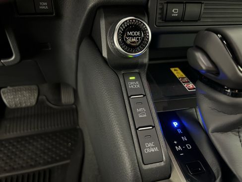 Used 2026 Toyota Land Cruiser image 33