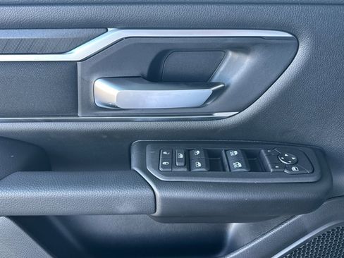 New 2026 RAM 1500 4x4 Crew Cab image 10