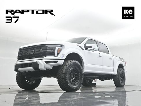 Used 2025 Ford F150 Raptor AWD/4WD image 46