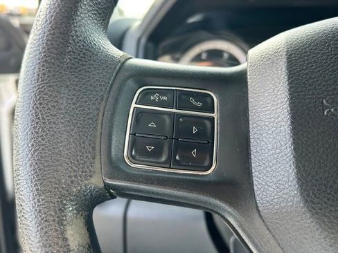 Used 2017 RAM 2500 SLT image 30