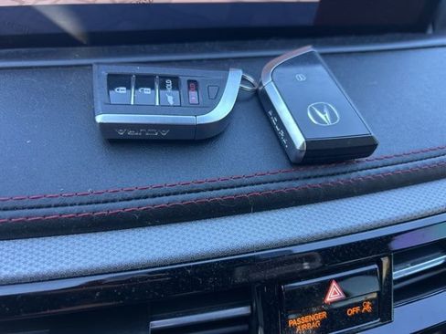 Used 2023 Acura MDX A-Spec image 28