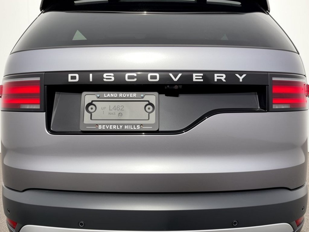 New 2026 Land Rover Discovery S AWD/4WD image 28