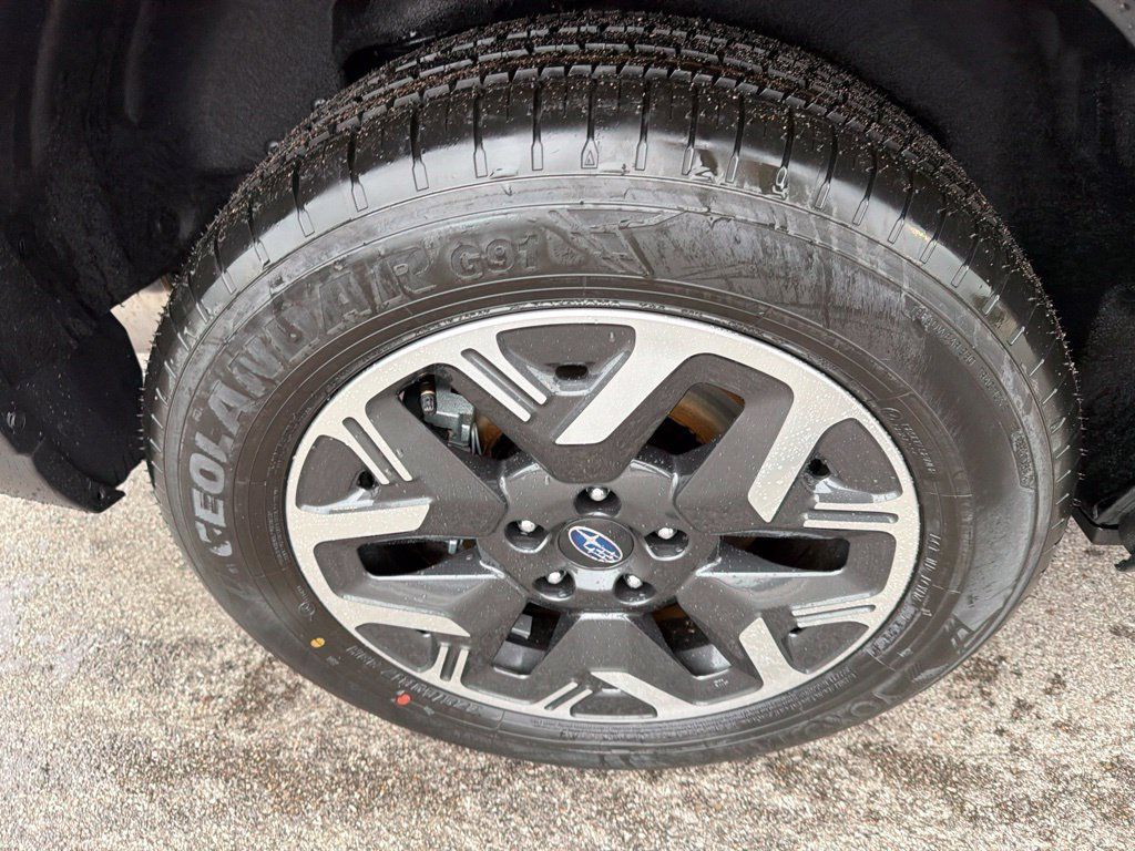 New 2026 Subaru Forester Premium AWD/4WD image 32