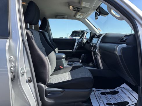 Used 2024 Toyota 4Runner SR5 image 28