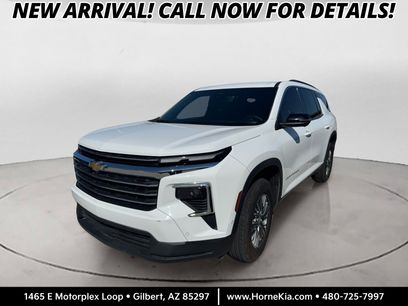 Used 2024 Chevrolet Traverse LT w/ Enhanced Driving Package