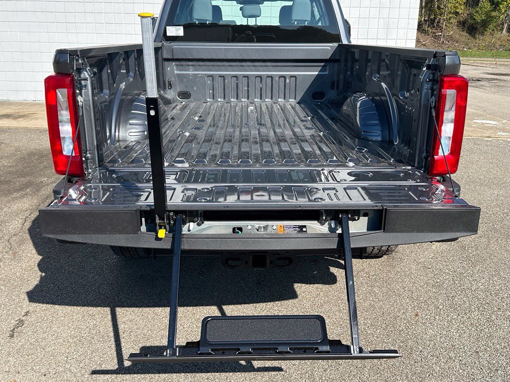 New 2027 Ford F350 XL w/ STX Appearance Package AWD/4WD image 27