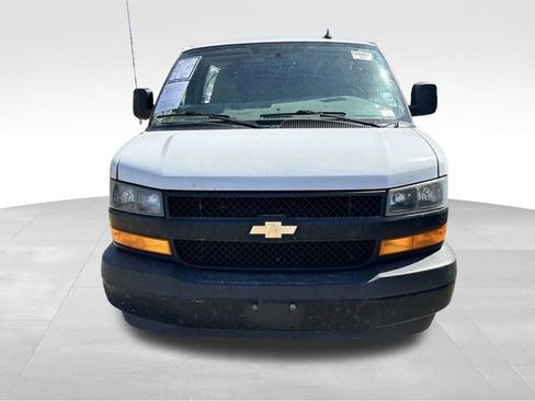 Used 2023 Chevrolet Express 2500 Extended w/ Driver Convenience Package RWD image 7