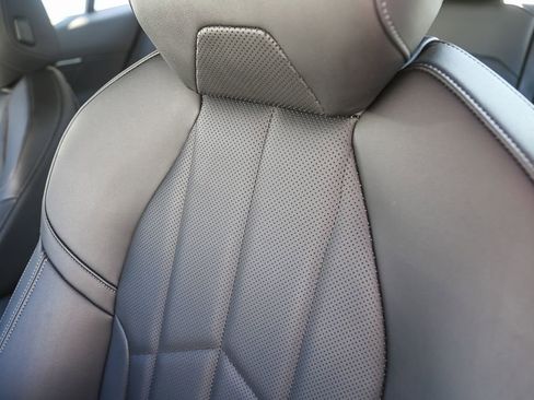 Certified 2025 BMW 530i RWD image 21
