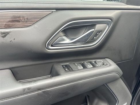 Used 2024 Chevrolet Tahoe Z71 w/ Z71 Off-Road Package image 24