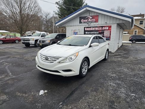 Used 2013 Hyundai Sonata GLS image 3