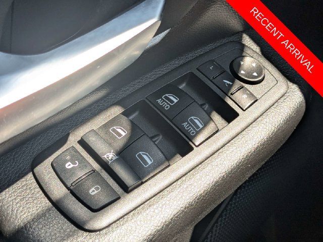 Used 2022 RAM 1500 Big Horn RWD image 26
