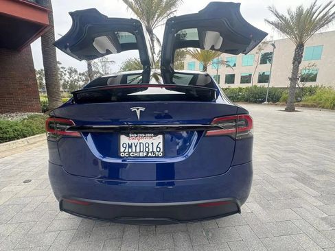 Used 2022 Tesla Model X AWD/4WD image 6
