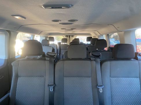 Used 2021 Ford Transit 350 XLT image 23