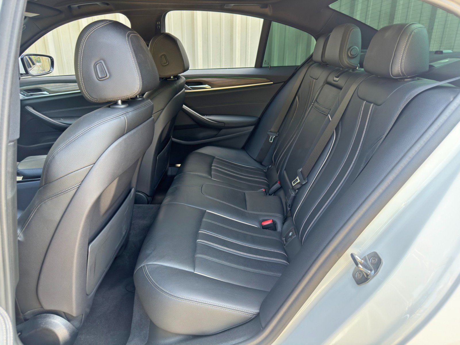 Used 2019 BMW 540i w/ M Sport Package RWD image 43