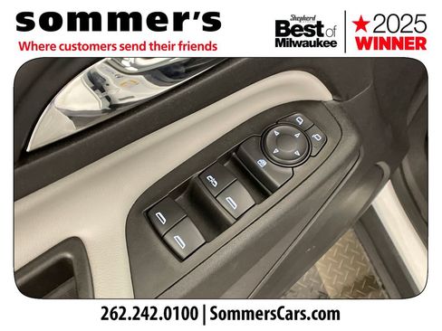 Used 2020 Chevrolet Equinox LS AWD/4WD image 11