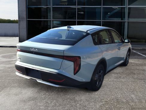 New 2025 Kia K4 image 5