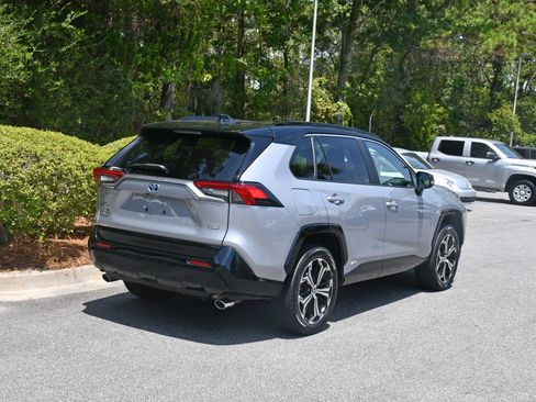 Certified 2021 Toyota RAV4 XSE w/ Weather Package AWD/4WD image 4