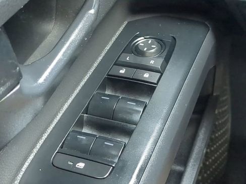 Used 2024 Toyota Tacoma SR5 image 22