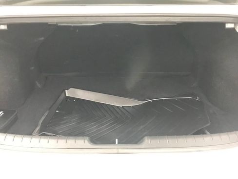 Used 2023 Hyundai Elantra SE image 27