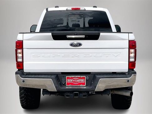 Certified 2020 Ford F250 Lariat w/ Lariat Value Package image 6