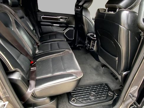 Used 2021 RAM 1500 Laramie RWD image 19