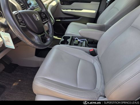 Used 2021 Honda Odyssey Touring image 9