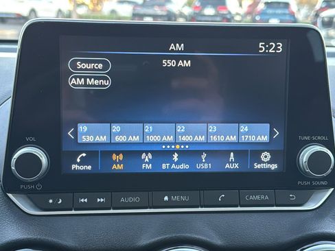 Used 2024 Nissan Sentra SR w/ SR Premium Package image 25