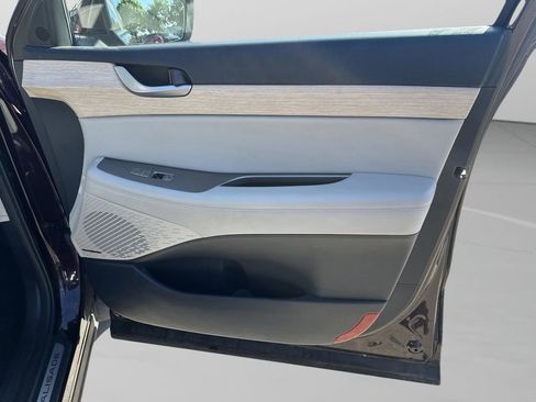 Used 2024 Hyundai Palisade Limited image 13