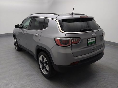 Used 2019 Jeep Compass Limited FWD image 5
