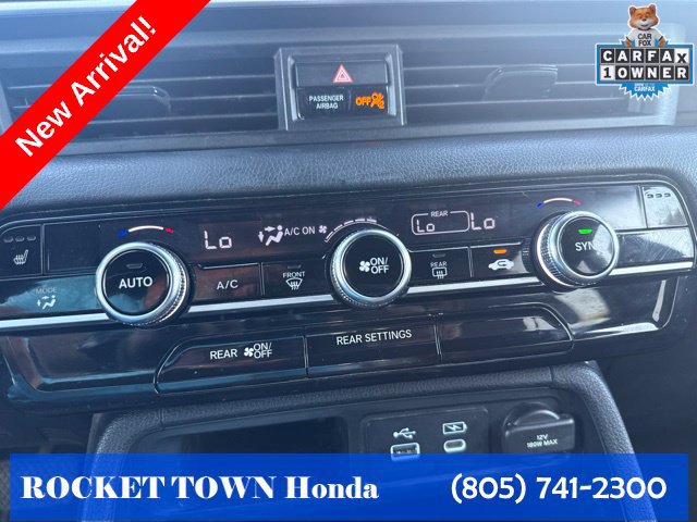 Used 2025 Honda Pilot Sport image 14