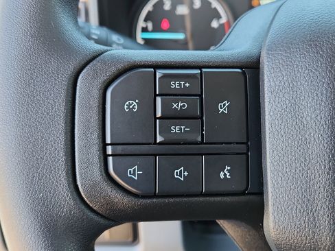 New 2025 Ford F250 XL w/ 360-Degree Camera Package RWD image 16